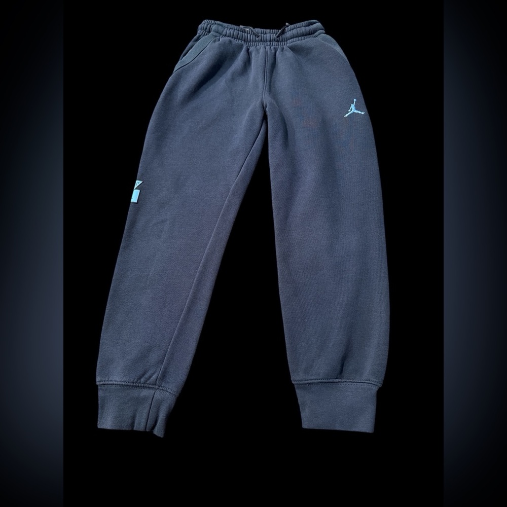 Jordan Boys' Dark Blue Fleece Jumpman Joggers with Light Blue Logo. Pre-Loved